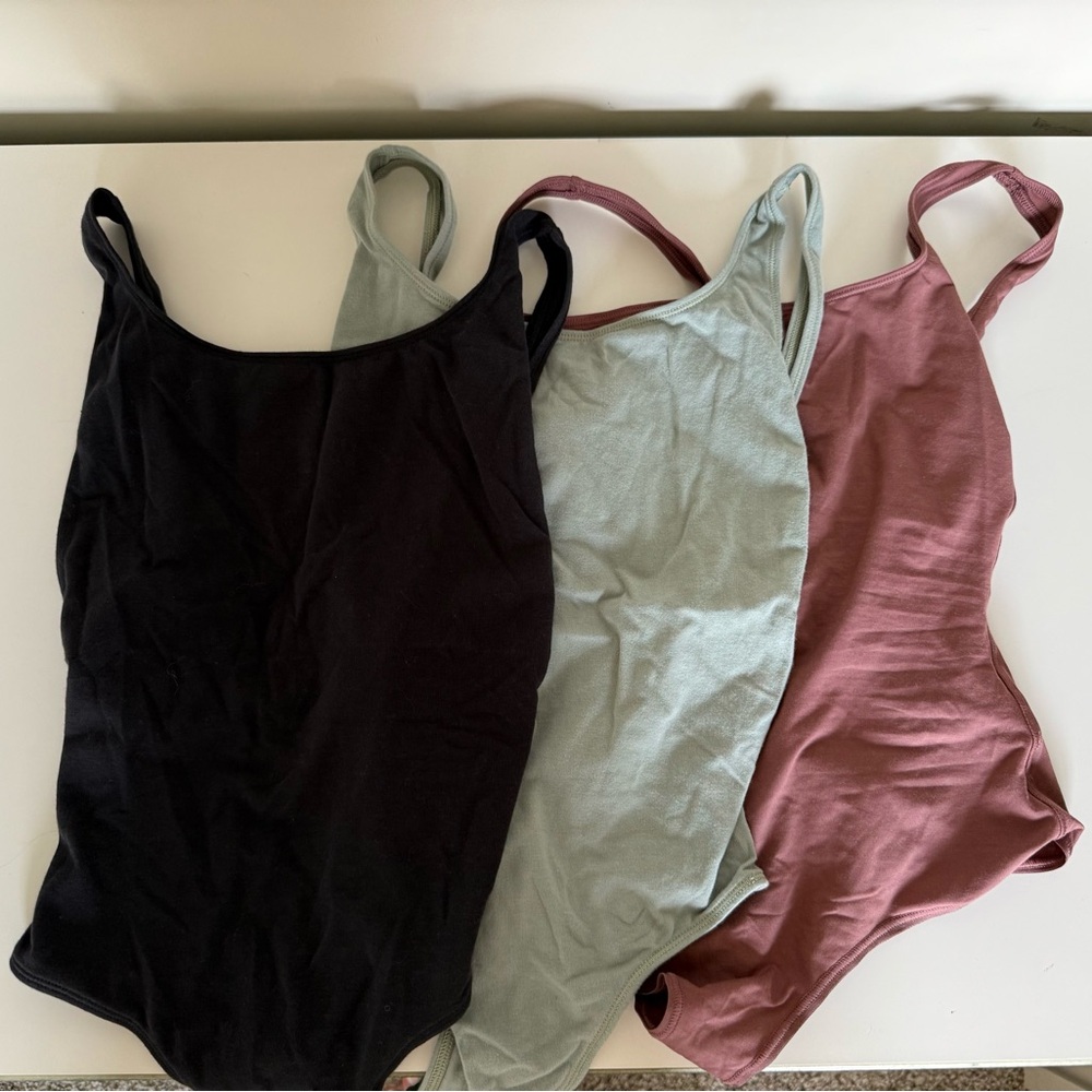 LOT of 3 women’s Skims bodysuits